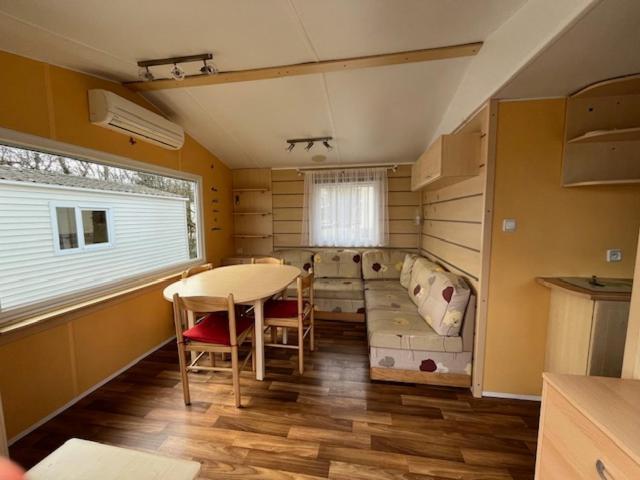 Camping De La Croix D'Arles Bourg  Bagian luar foto